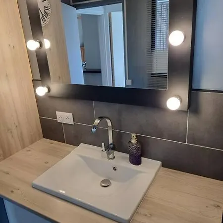 Mare Nustrum, T3 A 350m Plage, Wifi, Piscine, Tennis *