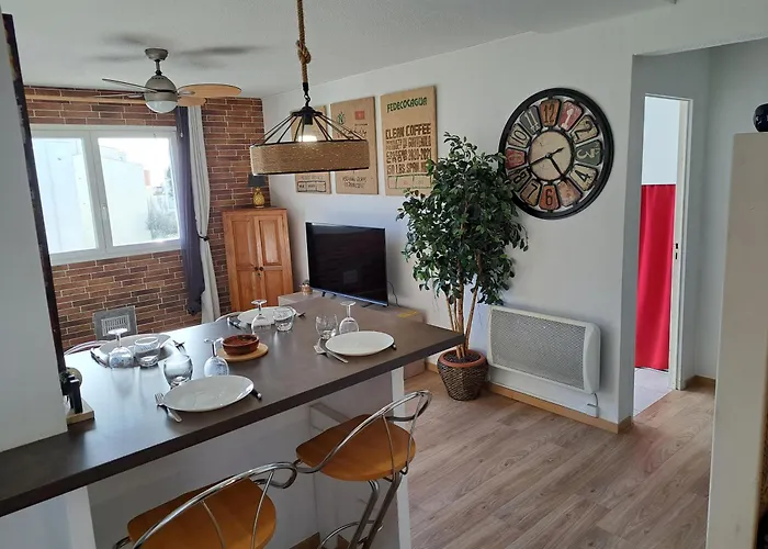 Appartamento Mare Nustrum, T3 à 350m Plage, Wifi, Piscine, Tennis Agde